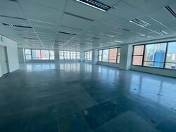 The Heeren (D9), Office #630127871
